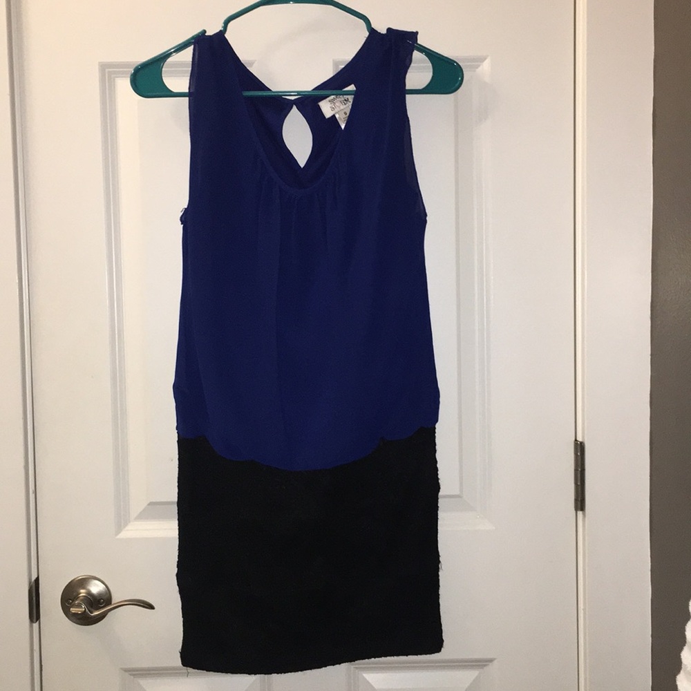 Short mini dress